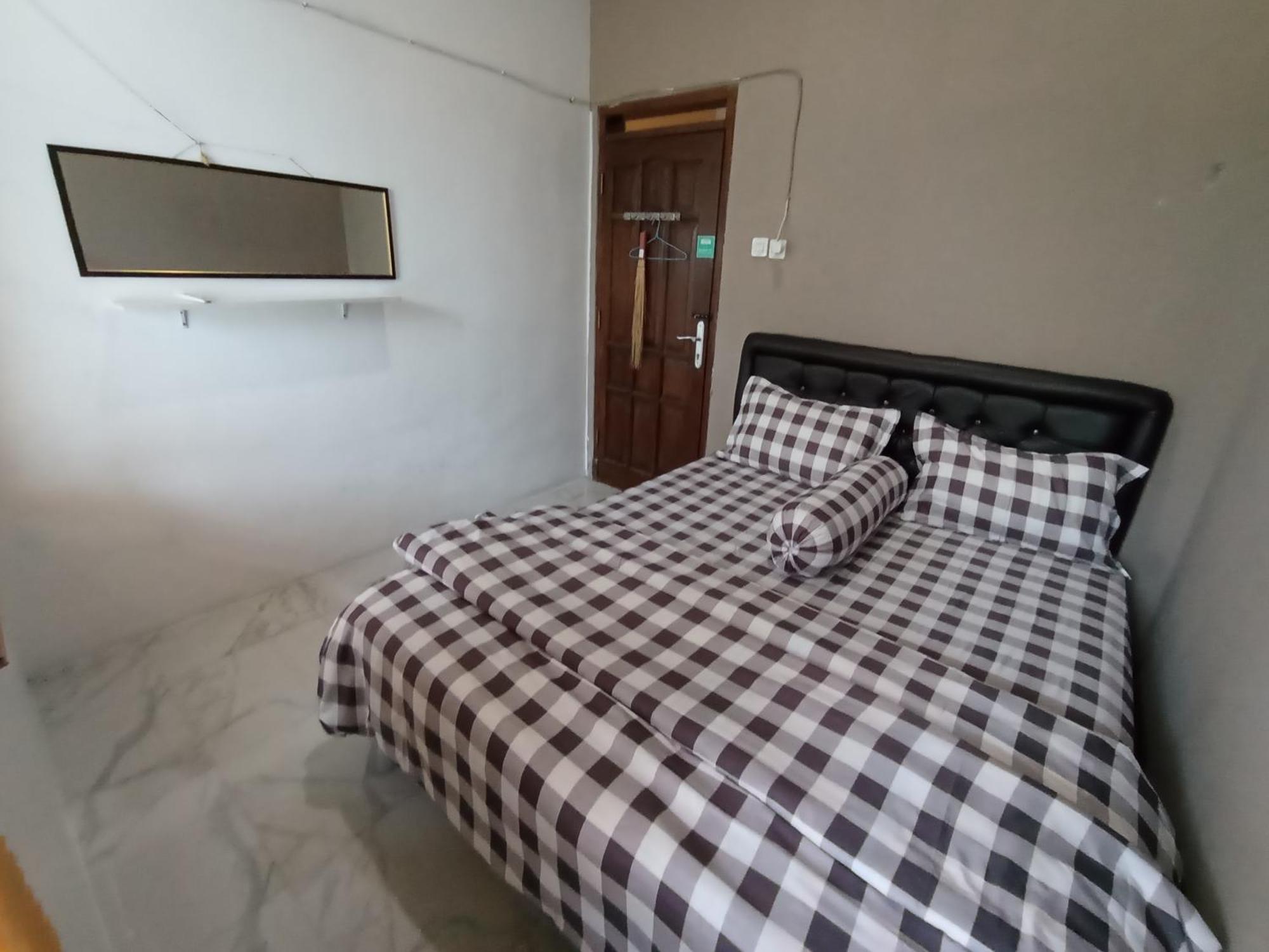 Villa Lilly Batu Kültér fotó